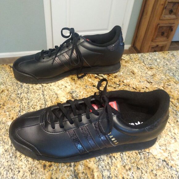 Adidas Samoa Size 10 Black Walking Running FV4991 - Picture 3 of 12